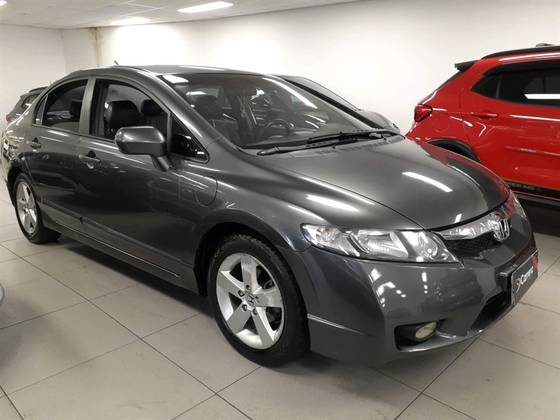 HONDA CIVIC 1.8 LXS 16V FLEX 4P MANUAL